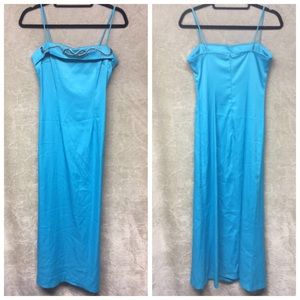 💙 Gorgeous Blue dress 👗